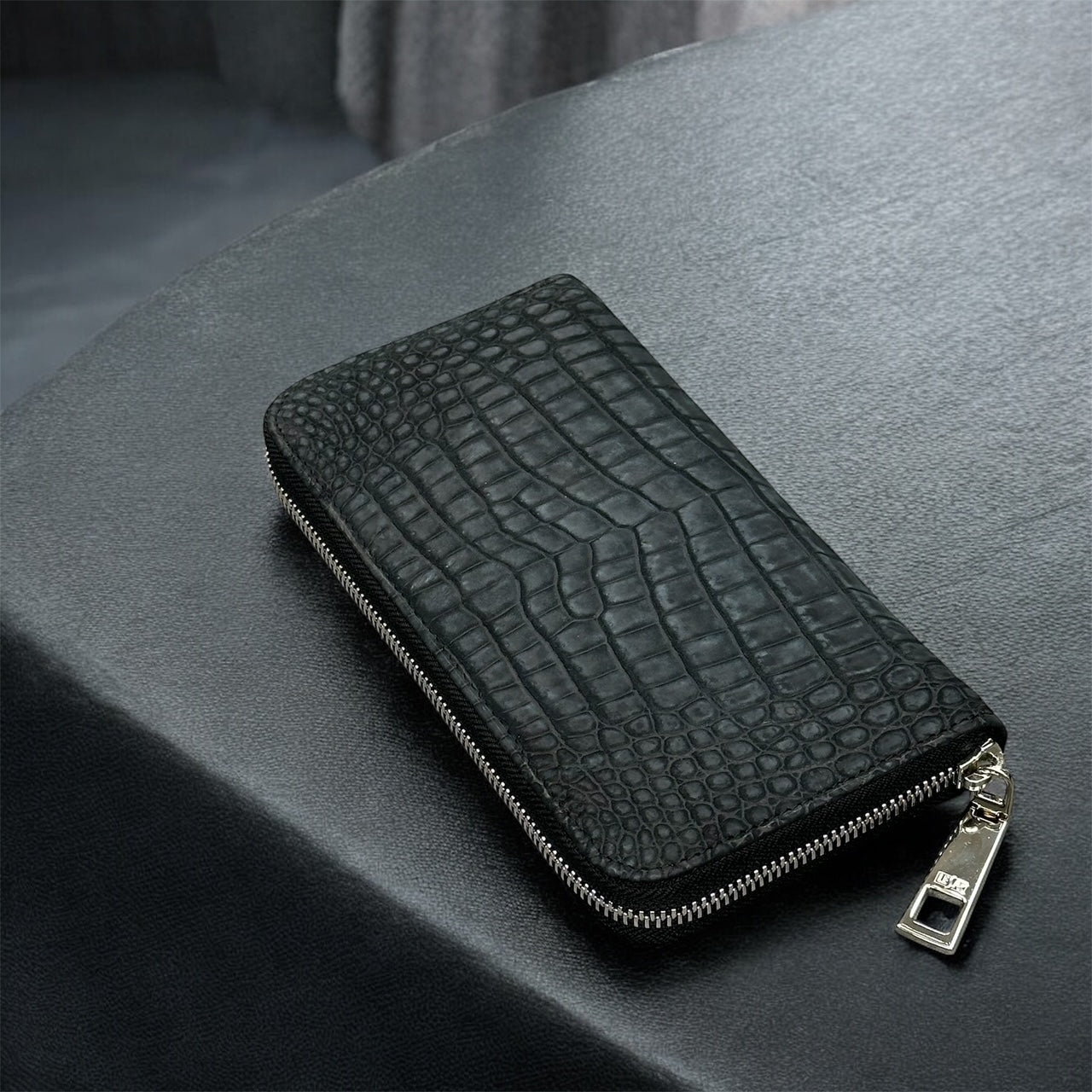 クロコダイル長財布(ヌバック仕上げ) ラウンドファスナー 本革 黒