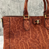 象革のトートバッグ