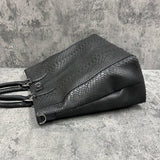 パイソンのトートバッグ