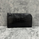 クロコダイルのクラッチバッグ