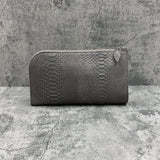 パイソンのクラッチバッグ