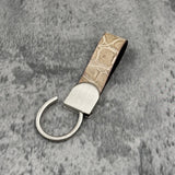 クロコダイル キーホルダー ワニ革 ポロサス 本革 ベージュ 品番D284