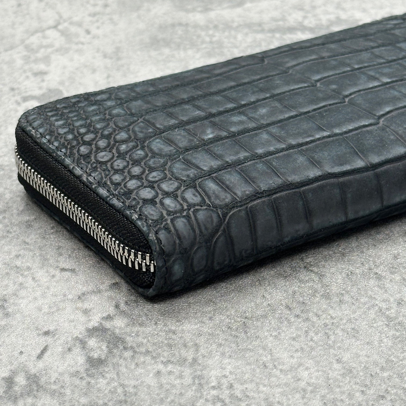 無双クロコダイルソルトウオーターイリエワニポロサスヌバック仕上げ財布 無双クロコダイルソルトウオーターイリエワニポロサスヌバック仕上げ財布