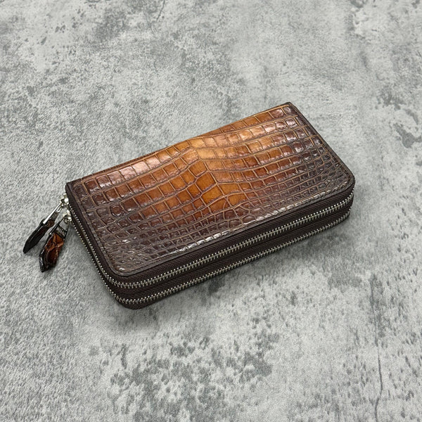 クロコダイルのダブルファスナー長財布