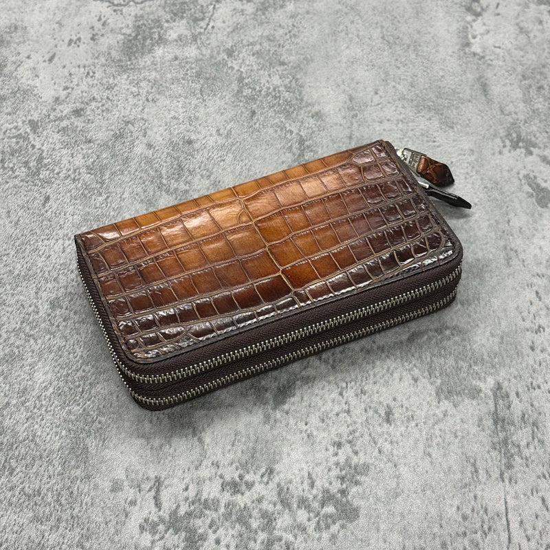 クロコダイルのダブルファスナー長財布