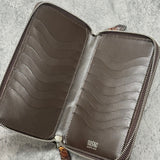 クロコダイルのダブルファスナー長財布