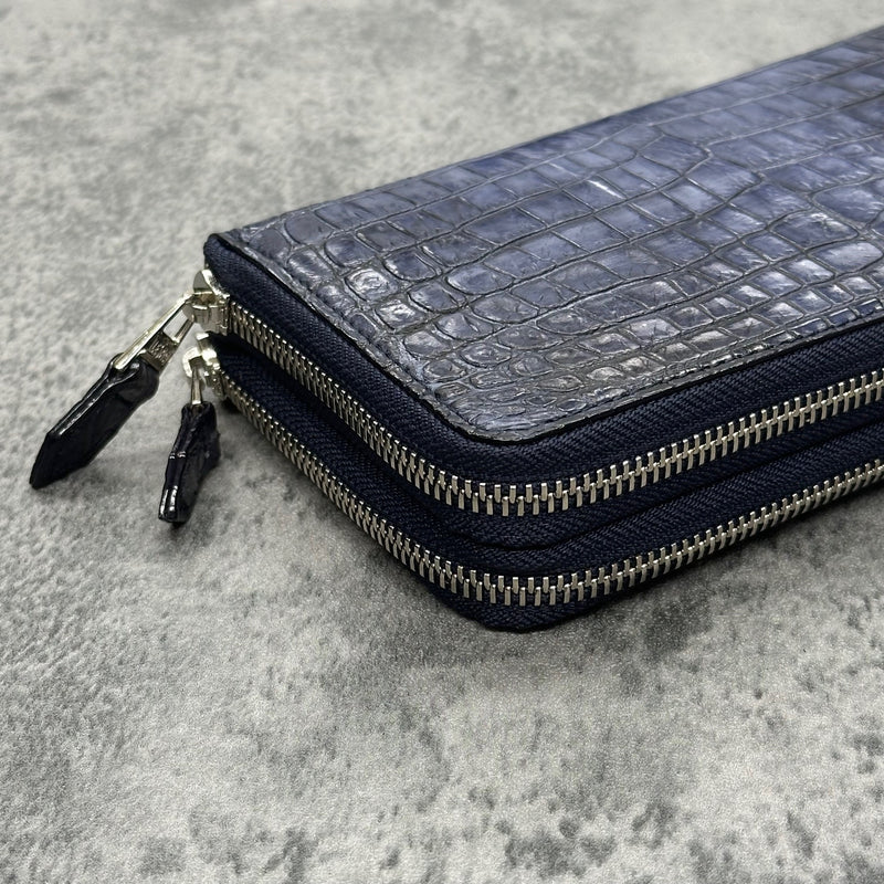 クロコのダブルファスナー長財布