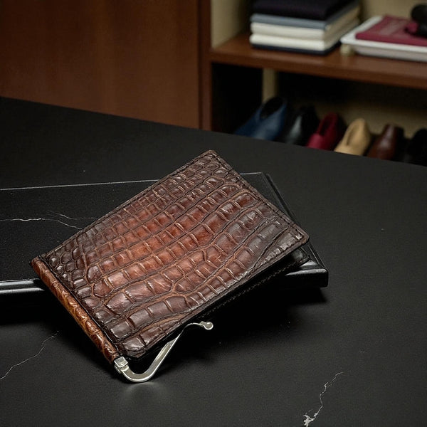 手染めのマネークリップ