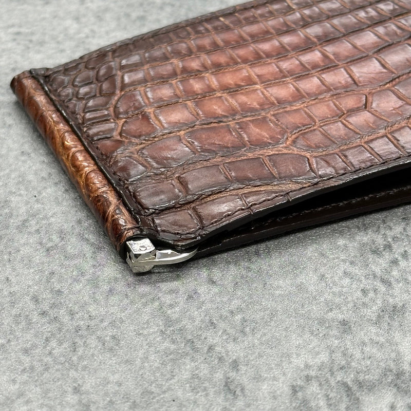 手染めのマネークリップ