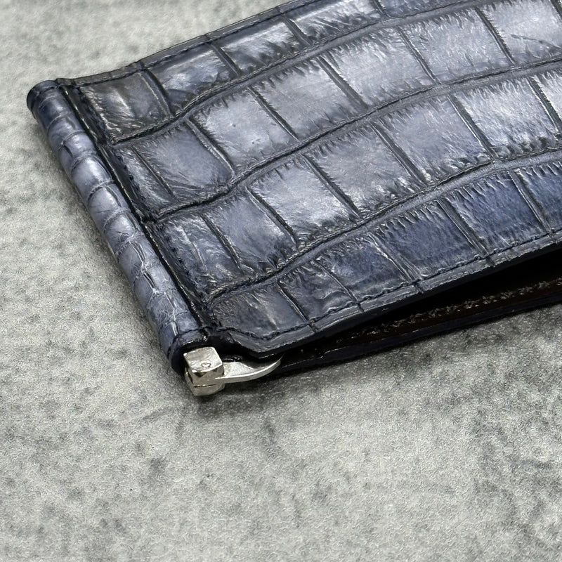 手染めのマネークリップ