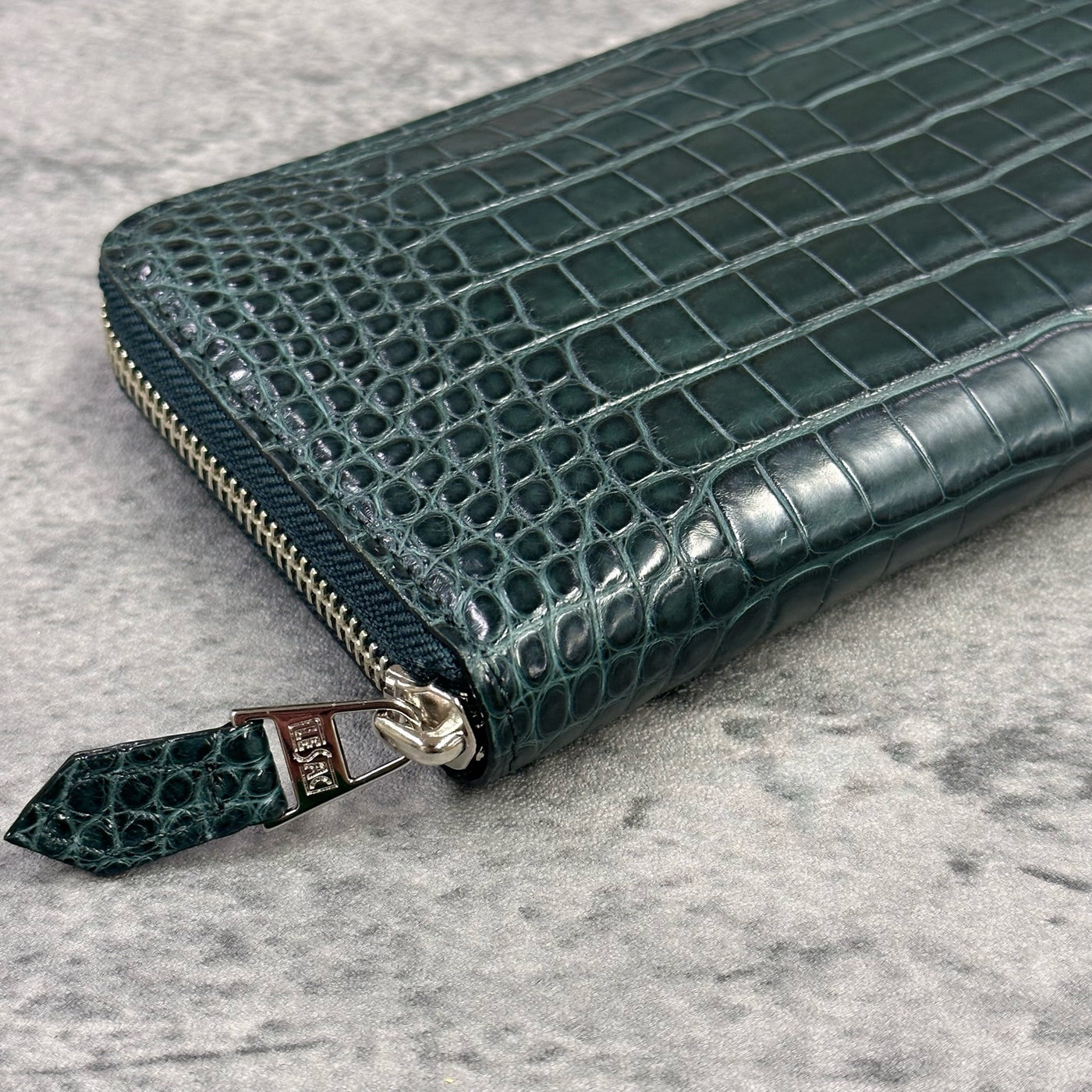 アリゲーター 長財布 8192 - GREEN/グリーン – Le'sac