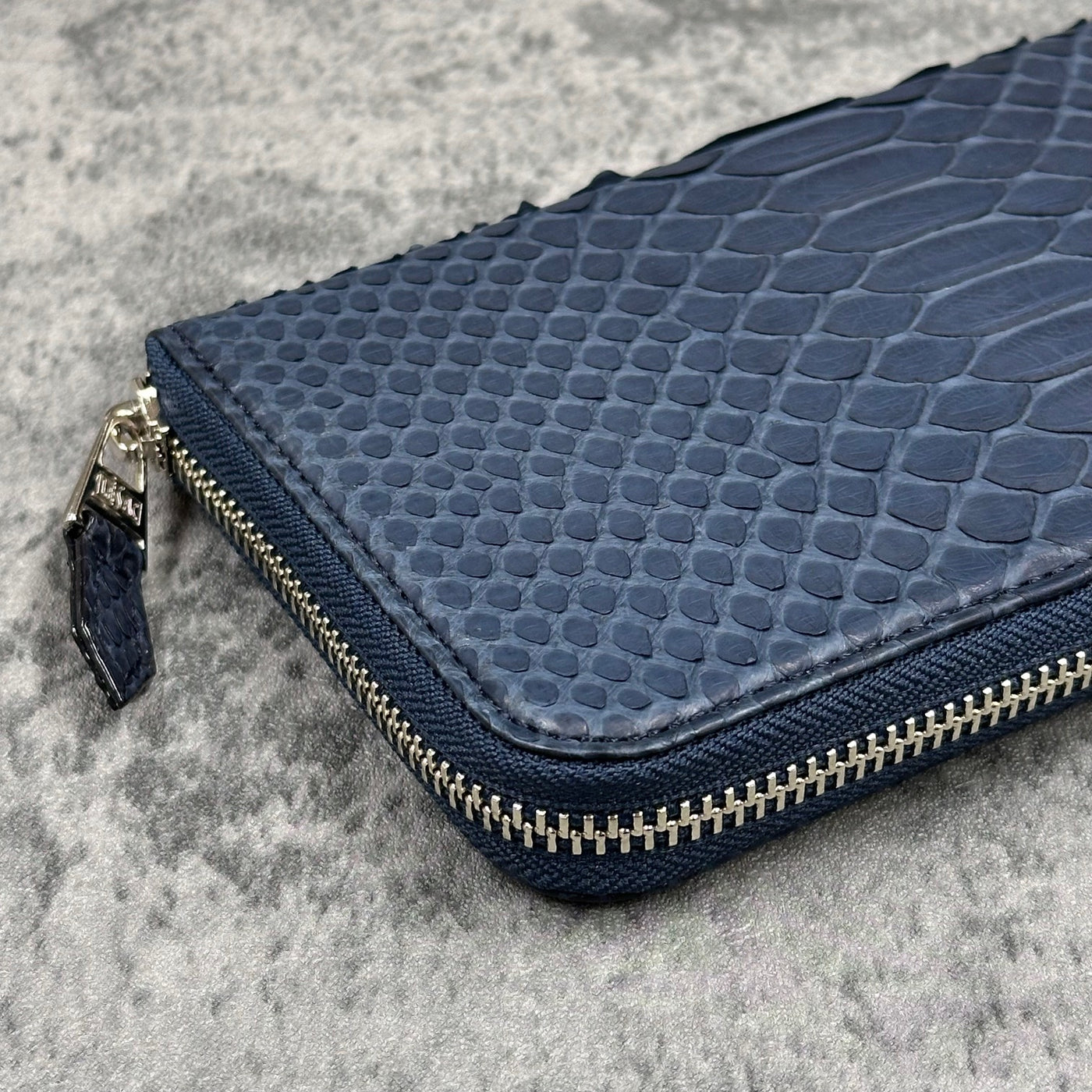 パイソン 長財布 8198 - NAVY/ネイビー – Le'sac