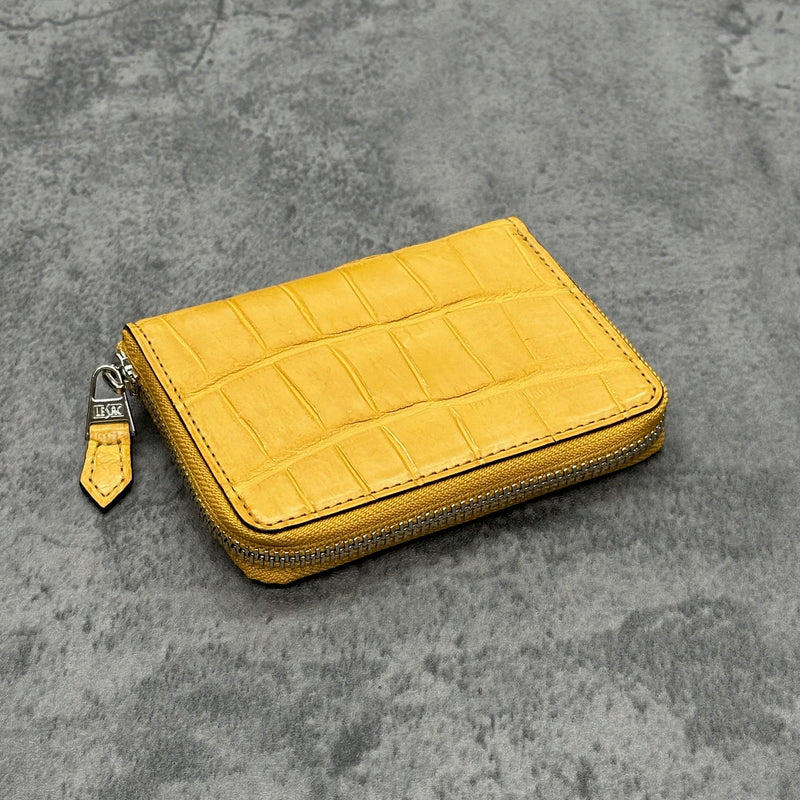 クロコダイルの二つ折り財布