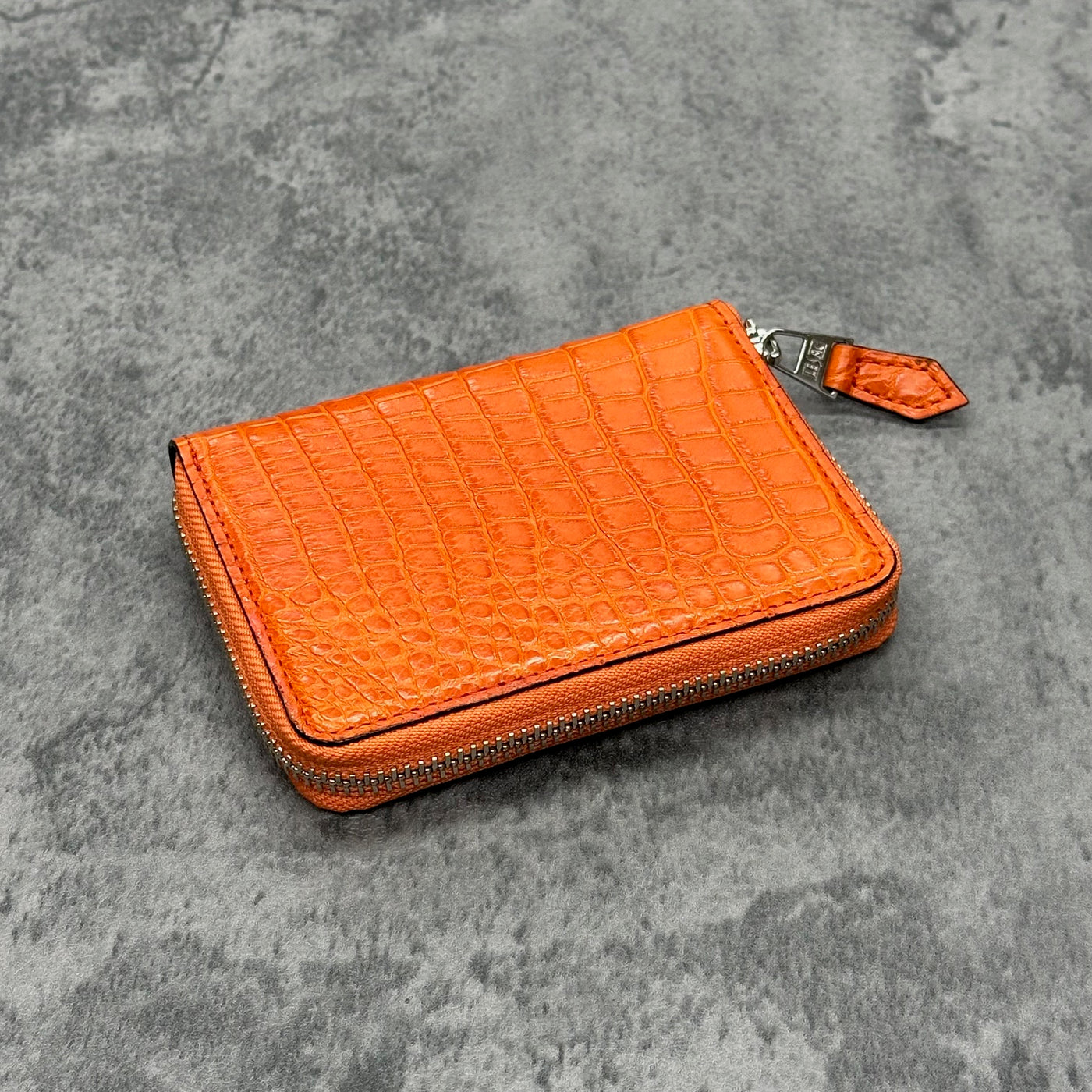 クロコダイル 二つ折り財布 ラウンドファスナー ミドルウォレット ワニ