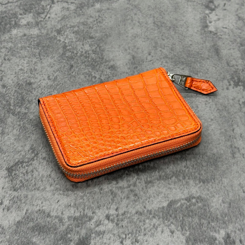 クロコダイルの二つ折り財布