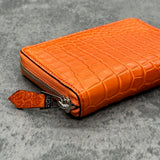 クロコダイルの二つ折り財布