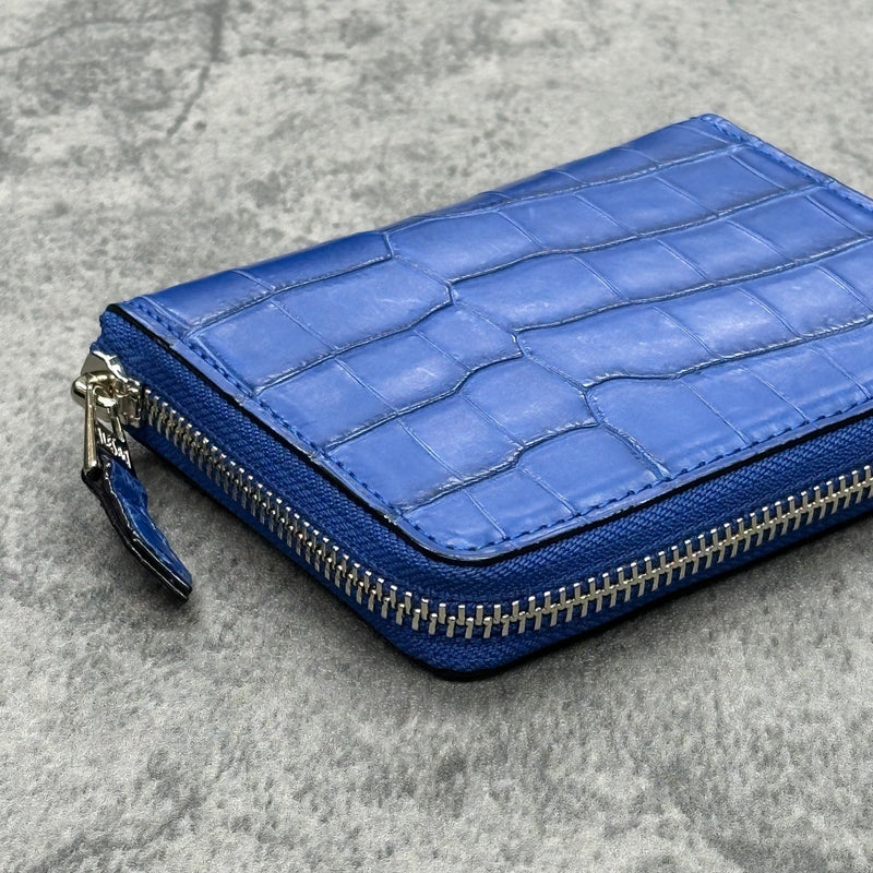 クロコダイルの二つ折り財布