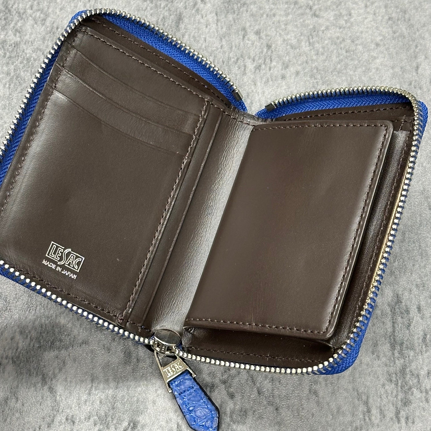 クロコダイル 二つ折り財布 ミドルウォレット ワニ革 本革 青 ロイヤル