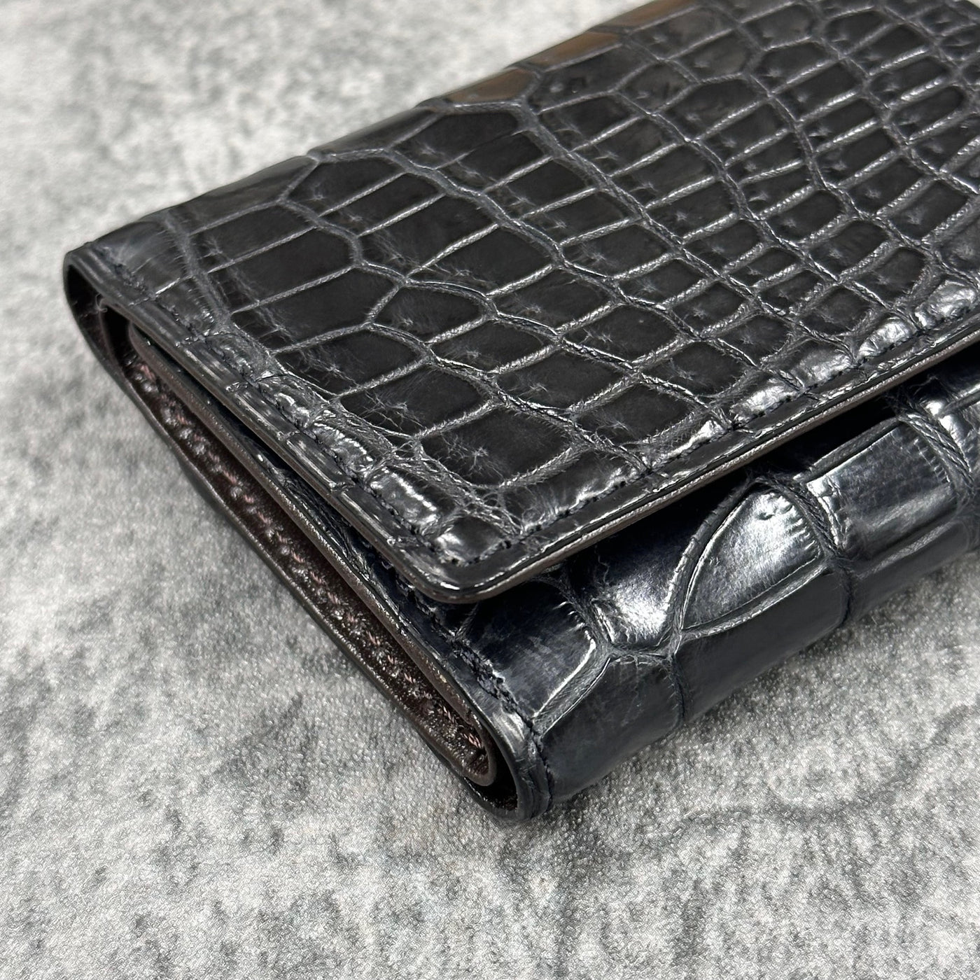 クロコダイル ミニ財布(三つ折り財布) 8207 - BLACK/ブラック – Le'sac