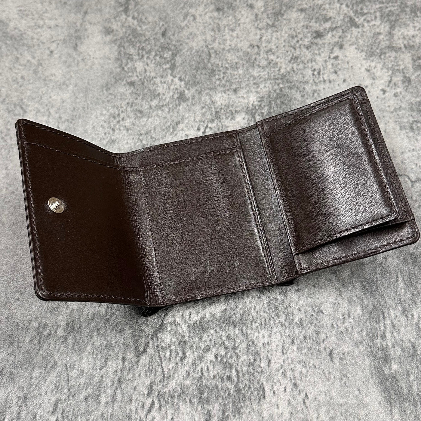 クロコダイル ミニ財布(三つ折り財布) 8207 - BLACK/ブラック – Le'sac