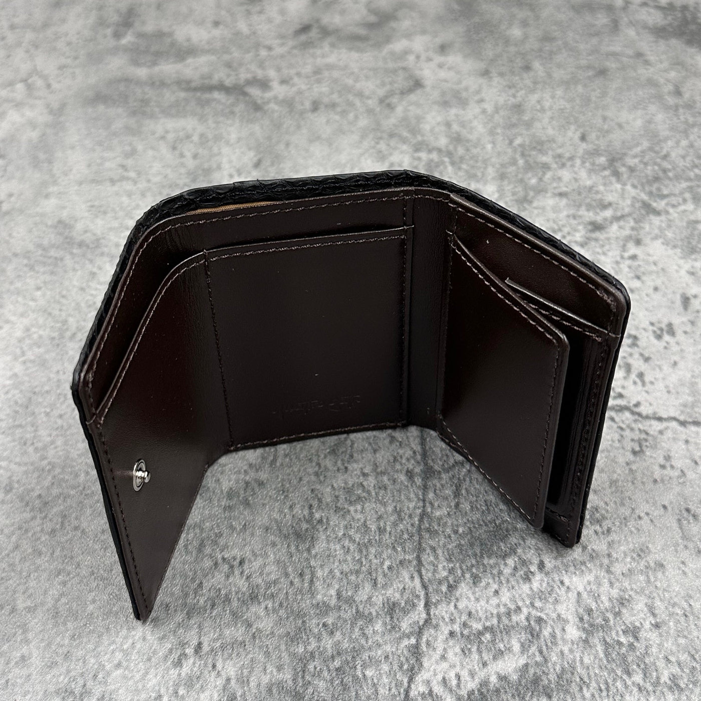 パイソン ミニ財布(三つ折り財布) 蛇革 本革 黒 ブラック 品番8208