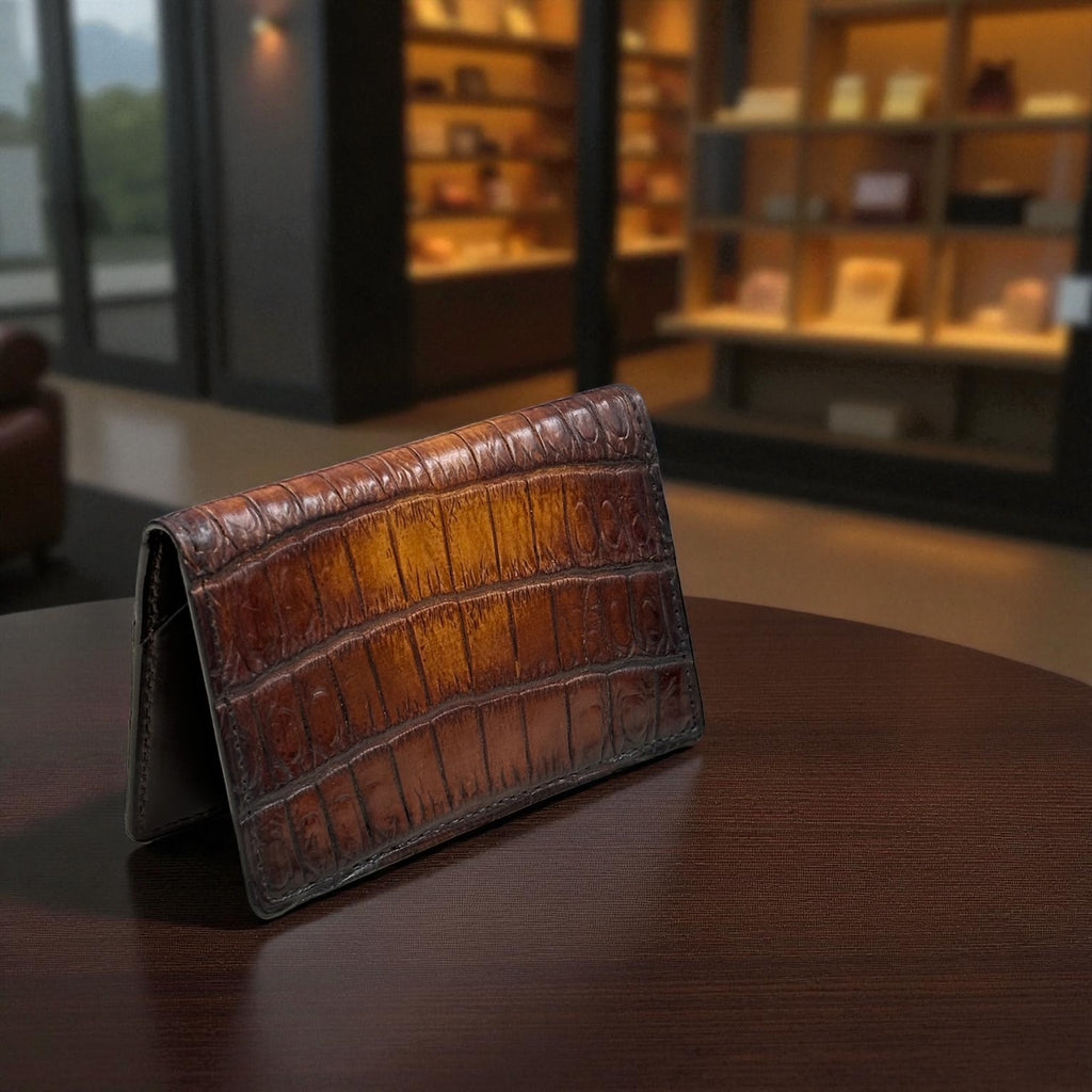サントーニ 本クロコダイル パティーヌブラウン 極美品 正規店購入 クロコダイル カード入れ (名刺入れ) メンズ レディース 本革 手染め