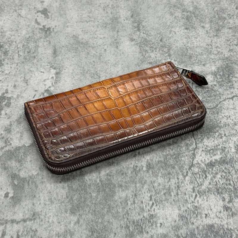 手染めの長財布