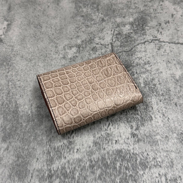 クロコダイル 三つ折り財布 8213 - GREIGE/グレージュ
