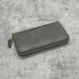 ゴールド金具を使用したポロサスの長財布