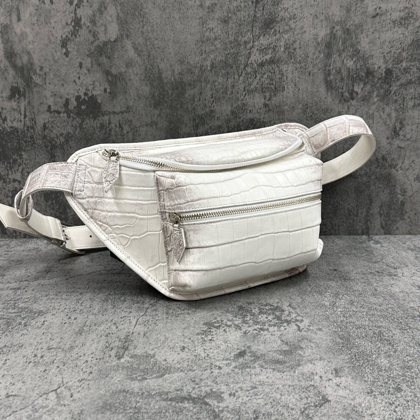 古い物語みたいな世界✝️襤褸ボディバッグ✝️ ボディバッグ イタリアンレザー ドラーロ FGC00038AB – ARTBROWN 革