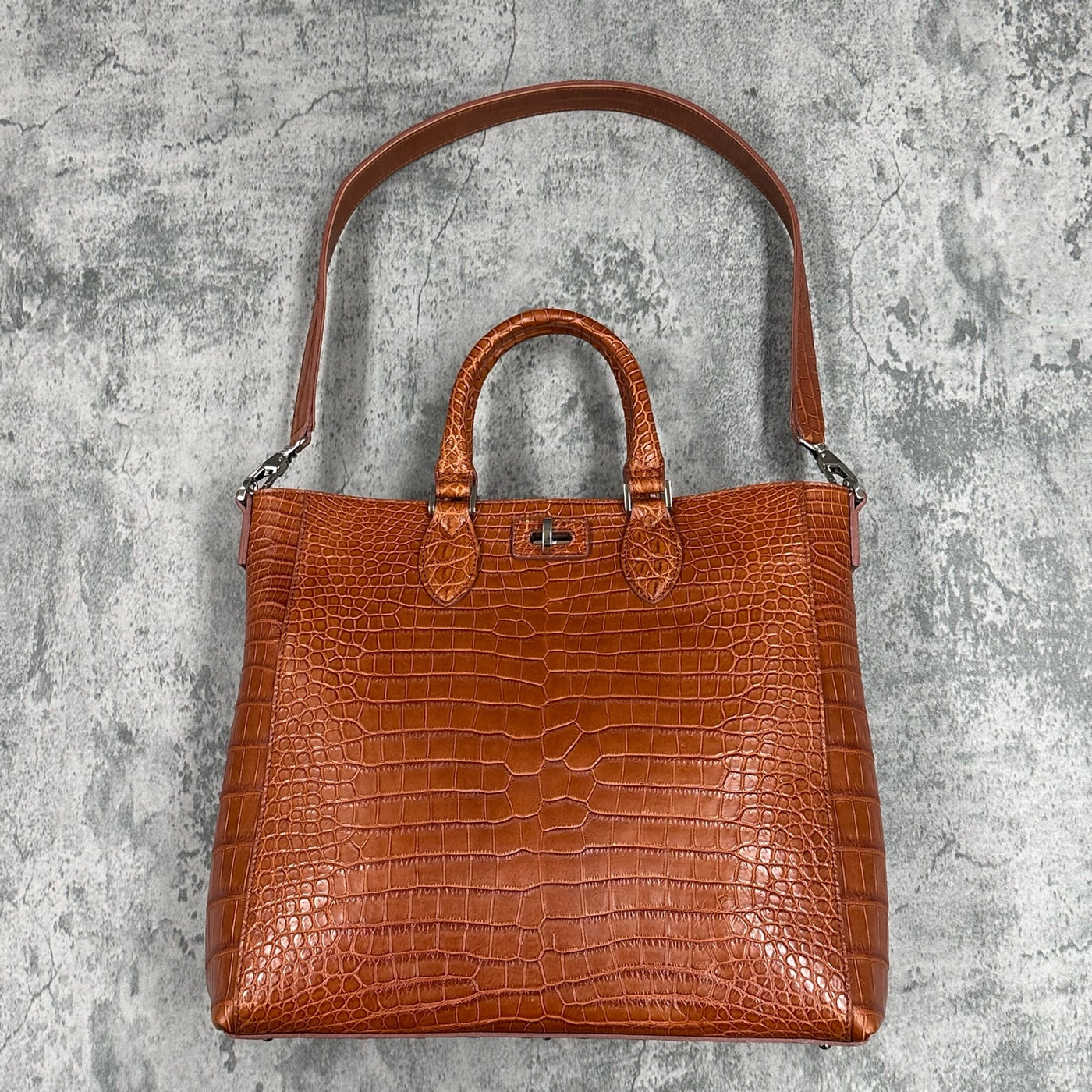 LONGCHAMP ホワイト クロコダイルトートバッグ