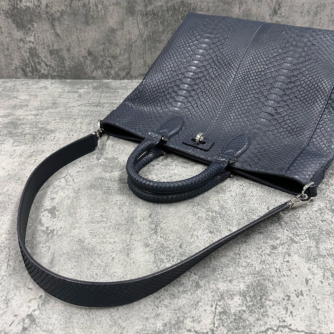 パイソン トートバッグ CALON - NAVY/ネイビー – Le'sac