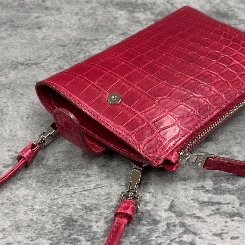 クロコダイル スマホショルダー CAPRI - RED/レッド