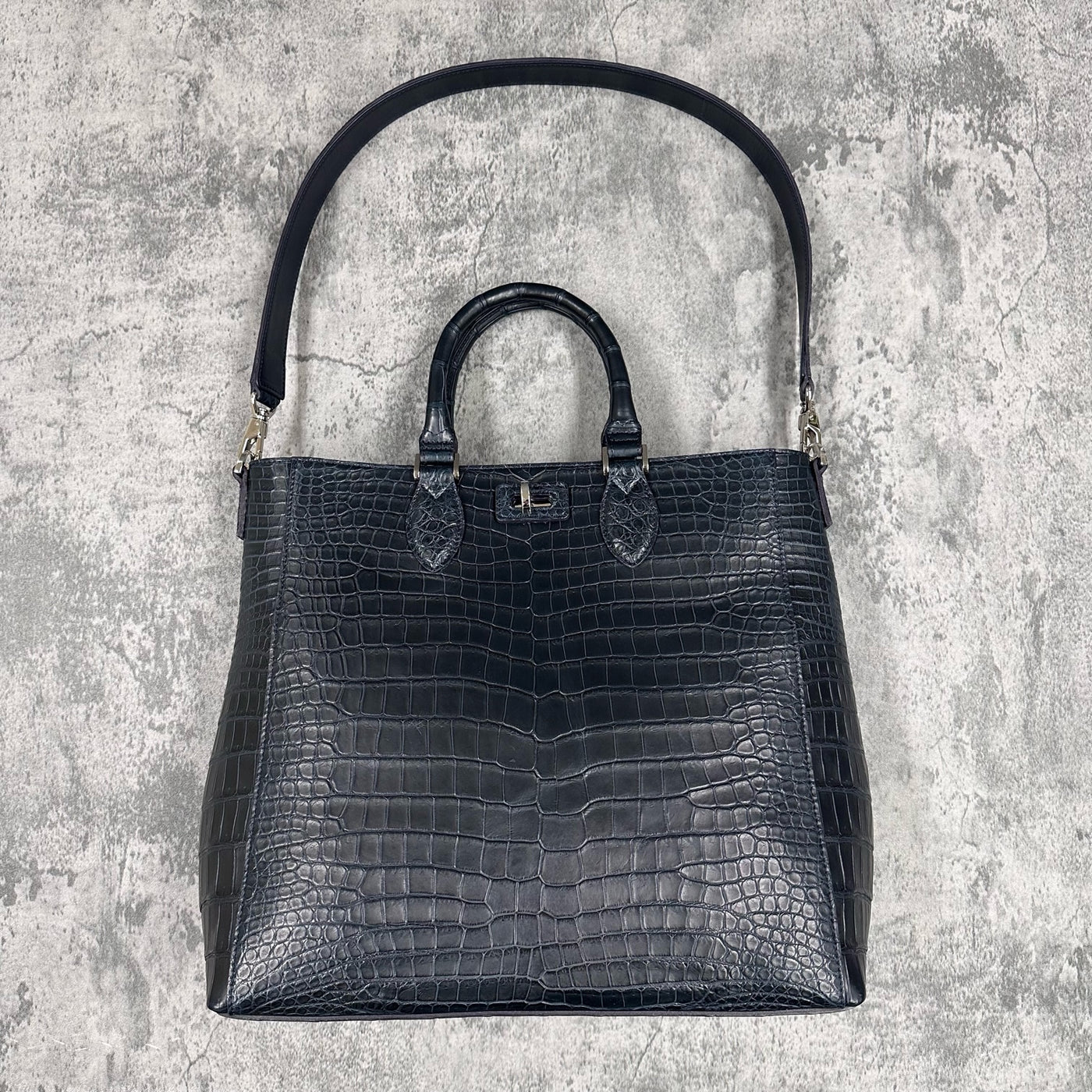 クロコダイル トートバッグ CALON - NAVY/ネイビー – Le'sac