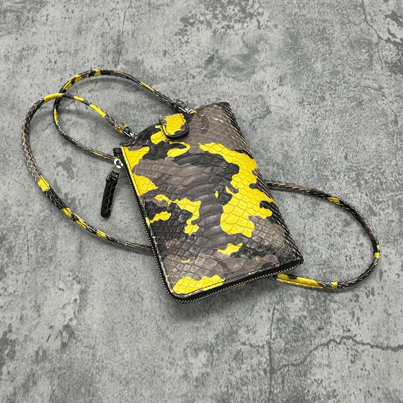 パイソンのスマホショルダー