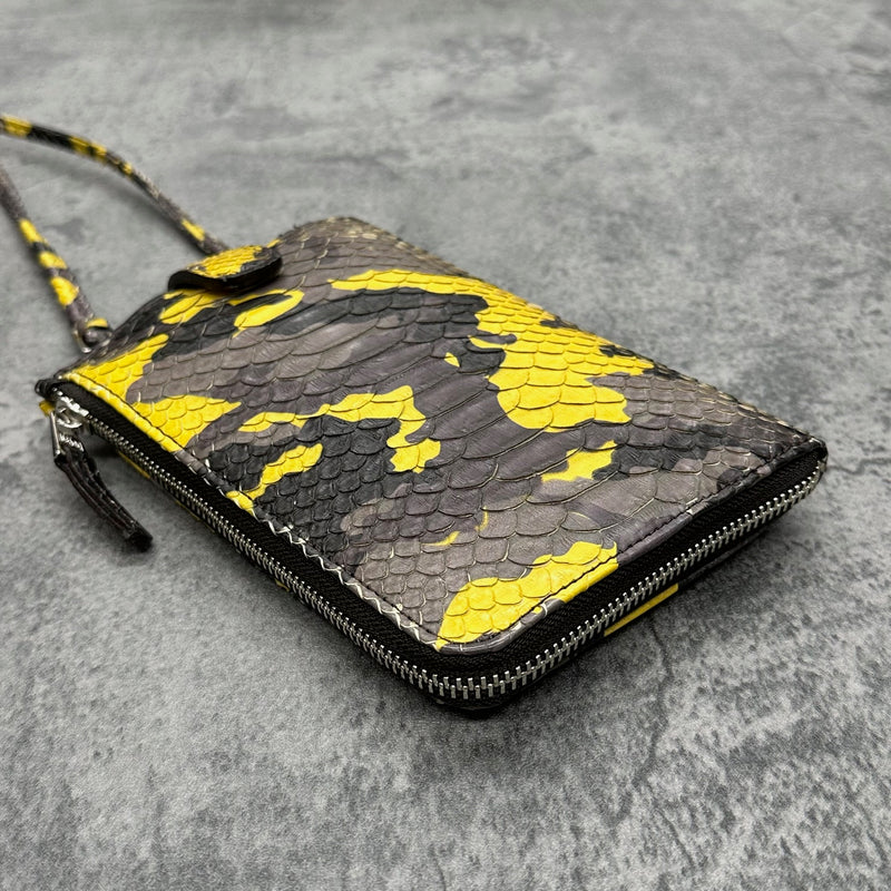 パイソンのスマホショルダー