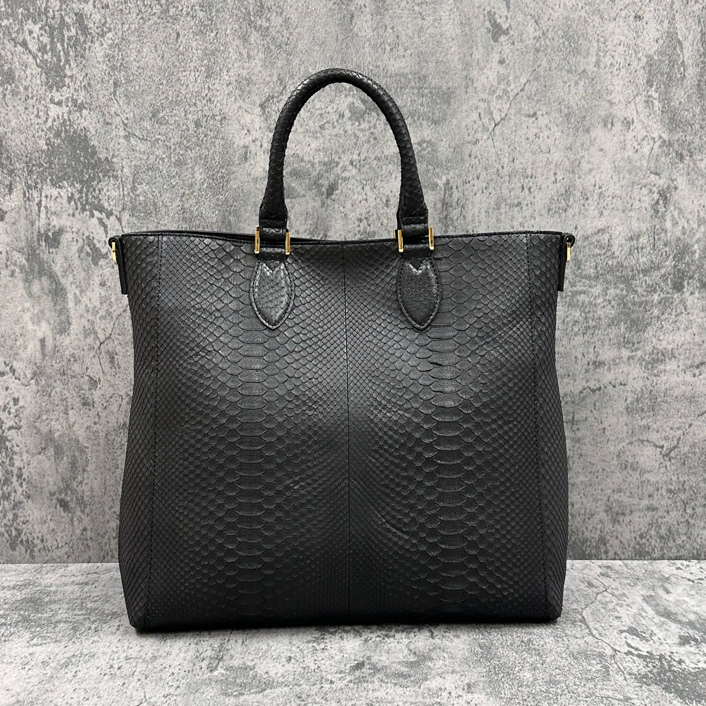 極美品✨ COACH ハドソン トートバッグ 黒 レザー デカロゴ 大容量 仕事 パイソン トートバッグ 蛇革 本革 黒 ブラック CALON(G) – Le'sac