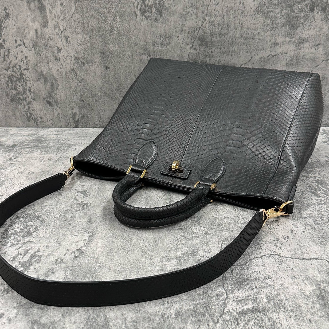 パイソン トートバッグ CALON(G) - BLACK/ブラック – Le'sac