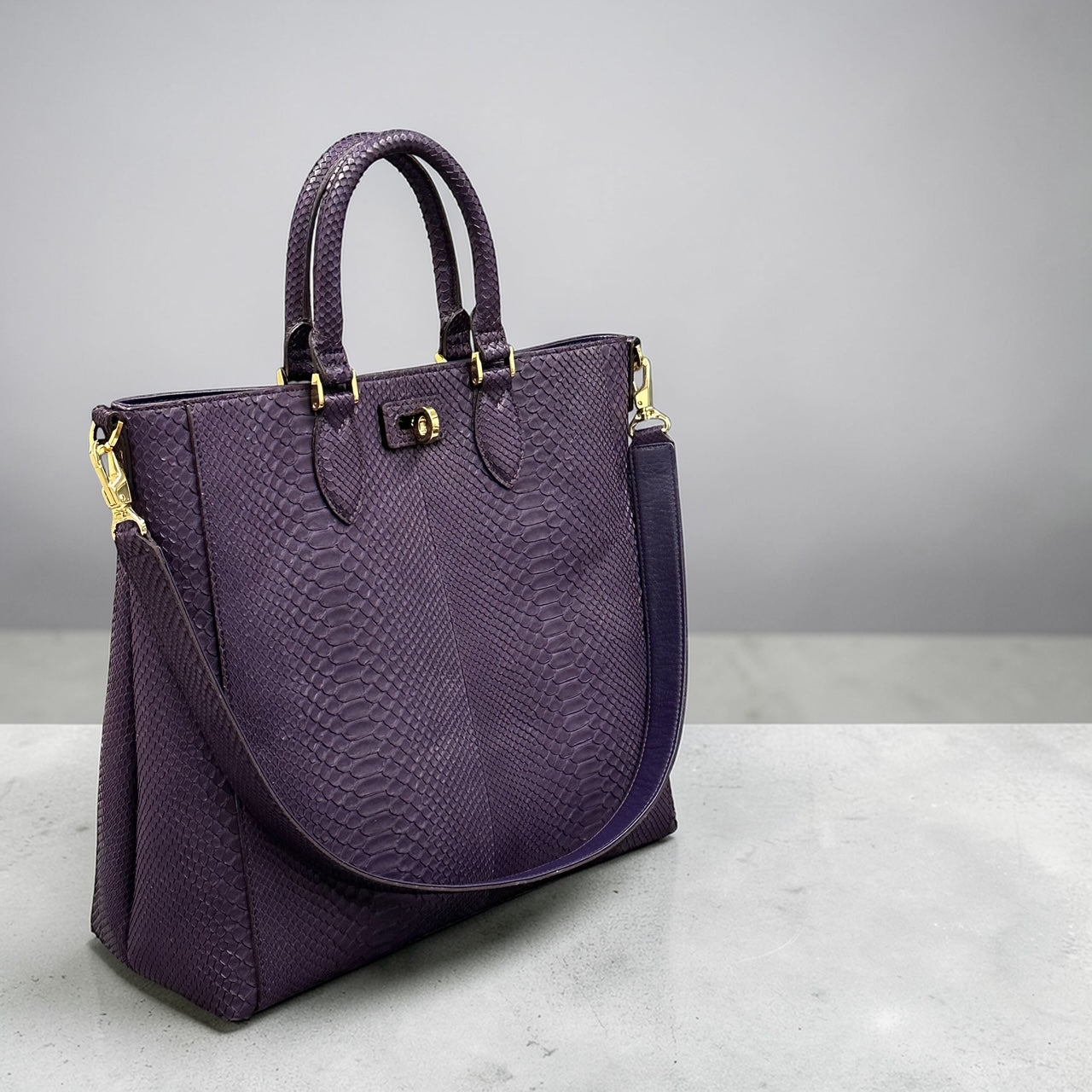 パイソン トートバッグ 蛇革 本革 メンズ レディース 紫色 パープル