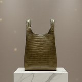 クロコダイルのトートバッグ