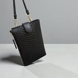 パイソン スマホショルダー メンズ レディース 本革  黒 ブラック CAPRI