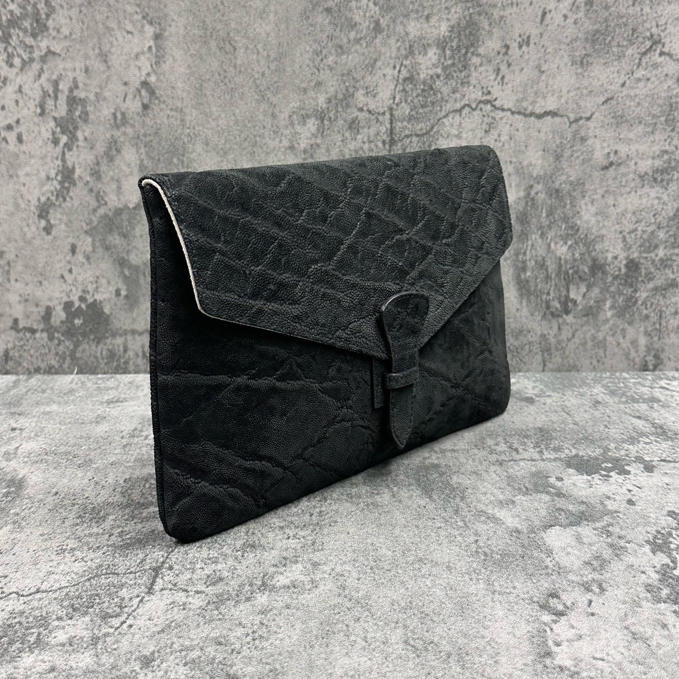 【シック/シンプル/モノトーンバック】レディースブラックプリーツクラッチバッグ BONLECILL noir クラッチバッグ パーティーバッグ 「BONLECILLnoir