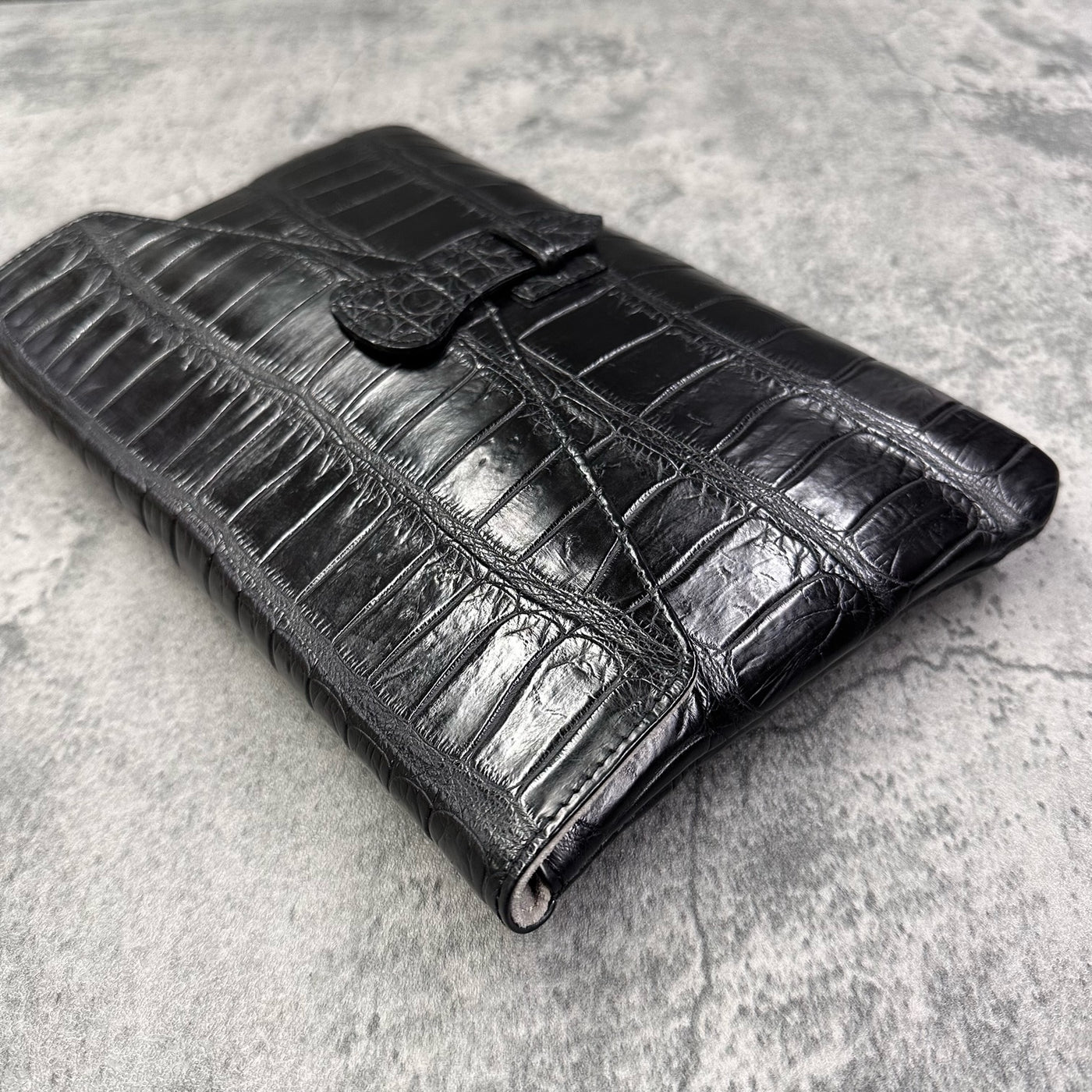 クロコダイル クラッチバッグ ワニ革 ポロサス 本革 黒 ブラック DITA