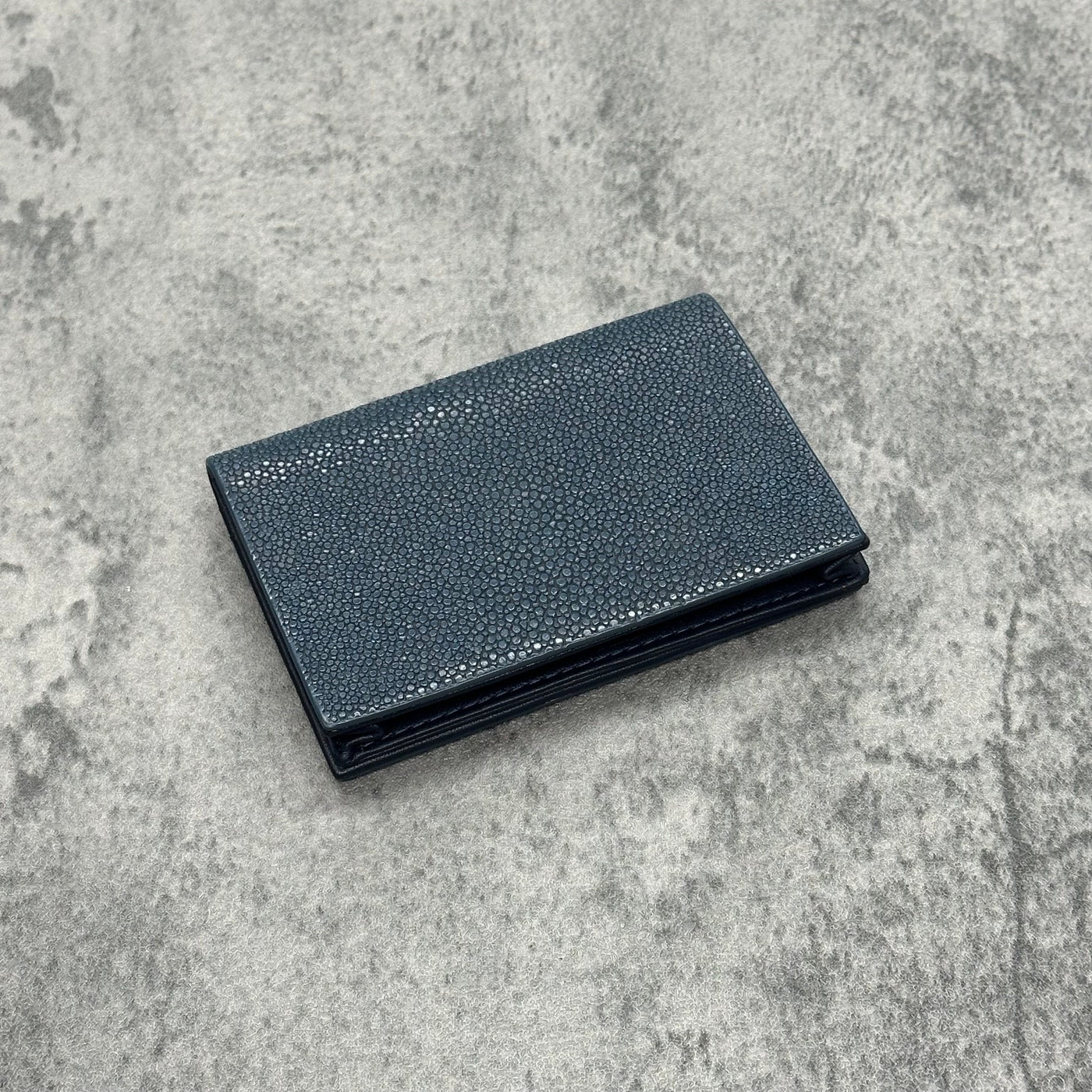 新品★GANZO　名刺入れ　スティングレー（ガルーシャ　カードケース） スティングレイ カード入れ (名刺入れ