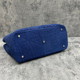 像革のトートバッグ