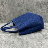 像革のトートバッグ