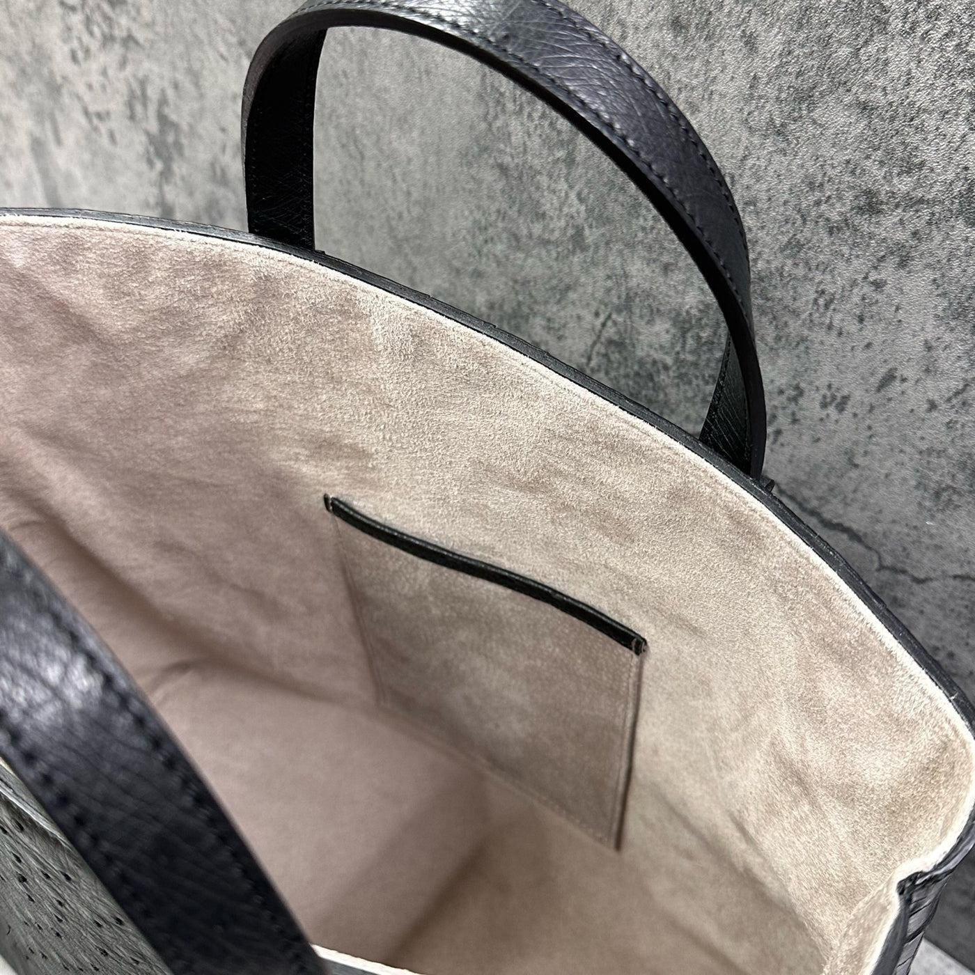 オーストリッチ/クロコダイル トートバッグ MOSCOVA - BLACK/ブラック