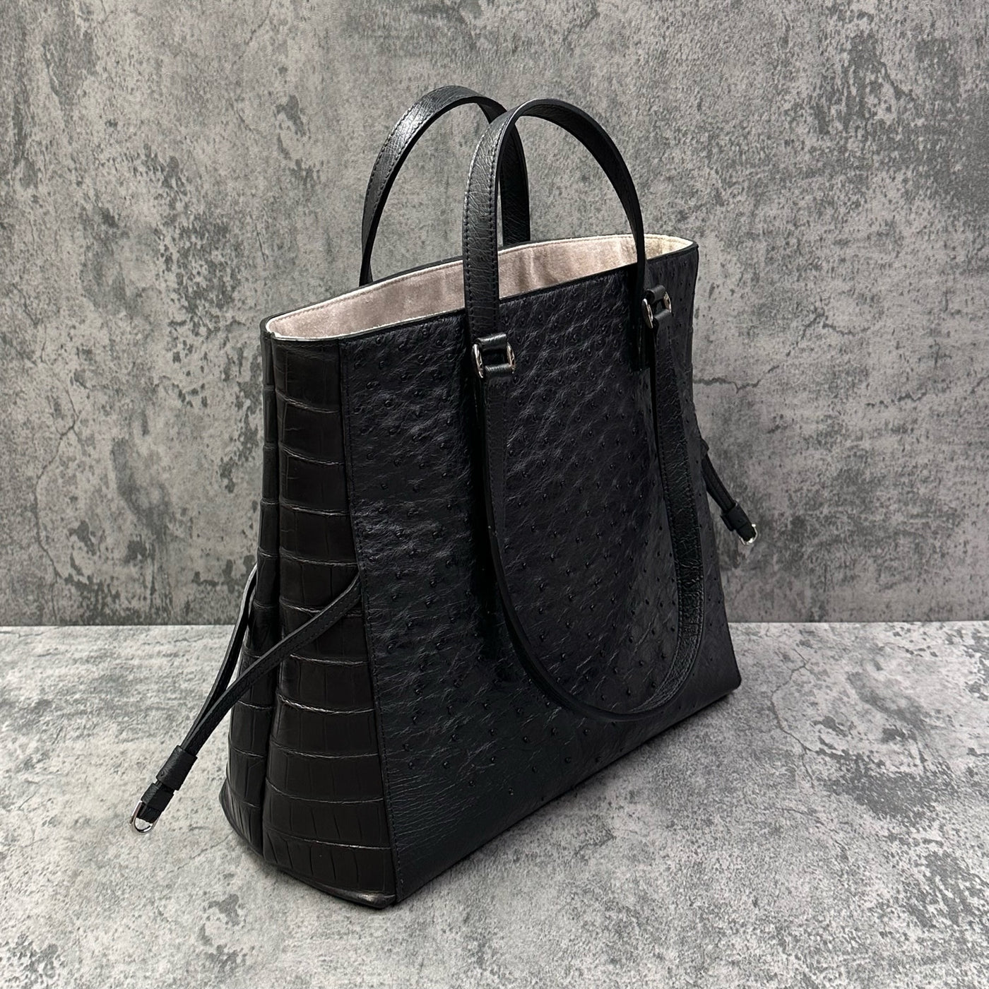 ★未使用品☆オーストリッチ☓クロコ軽くて便利なトートバック オーストリッチ/クロコダイル トートバッグ MOSCOVA - BLACK/ブラック
