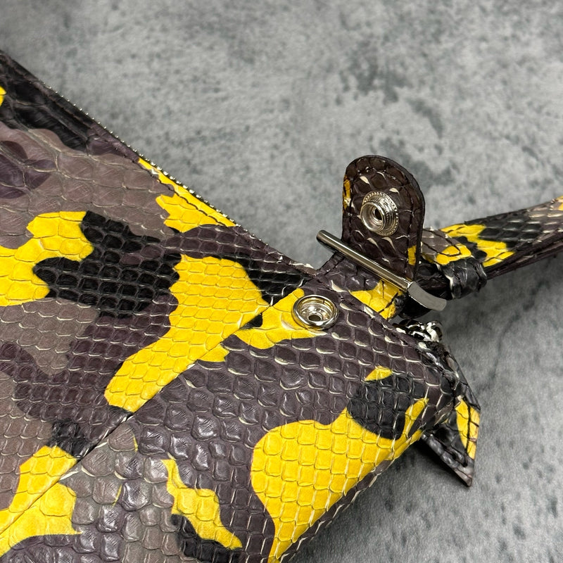 パイソン ショルダーバッグ PEU EPAIS SPC - CAMO YELLOW/カモイエロー