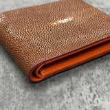 ガルーシャの二つ折り財布